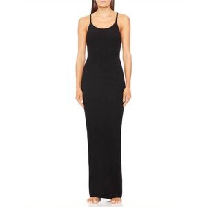 fitted lace wedding dress ÉTERNE Sleeveless Crewneck Maxi Dress | Black | Size S main image 1